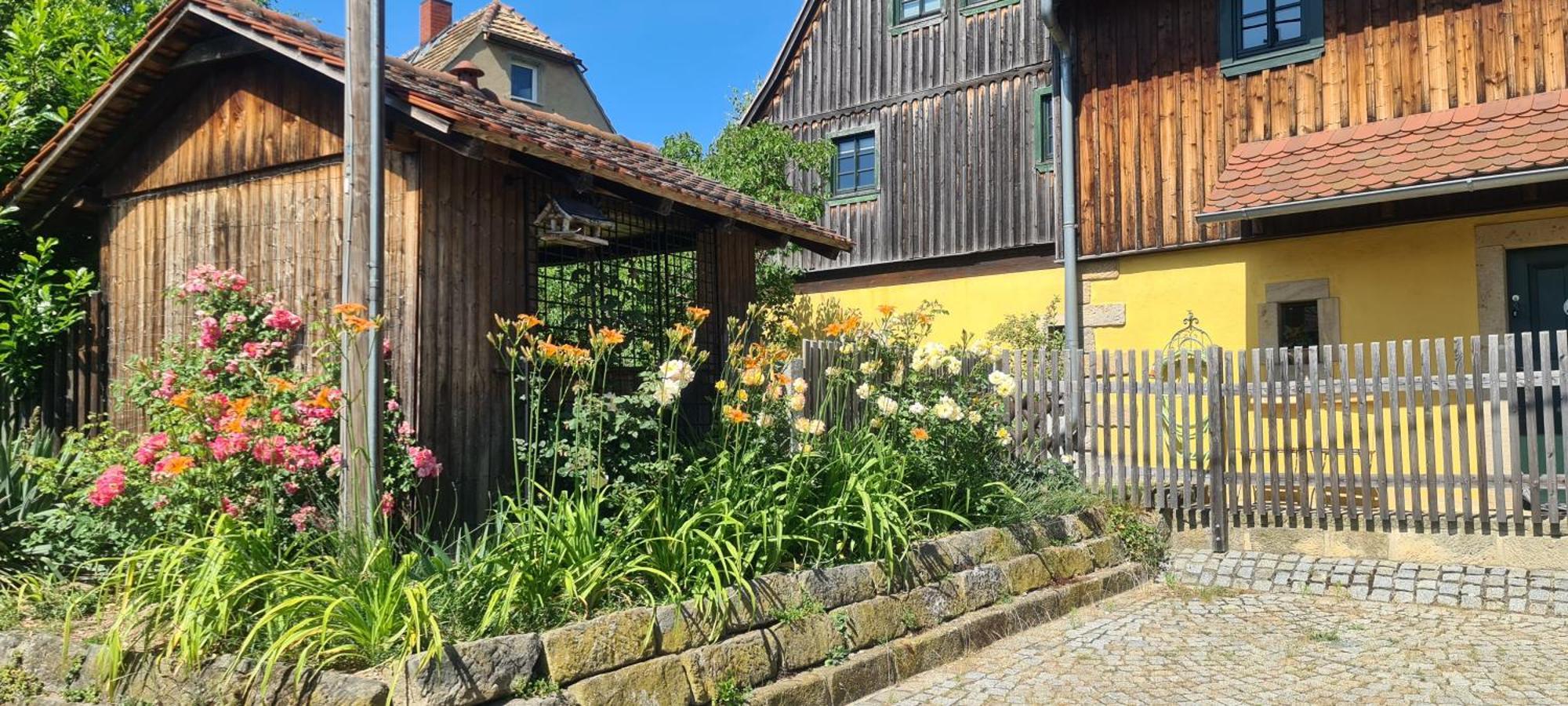 Gaestehaus Zum Rosengarten * Dresden